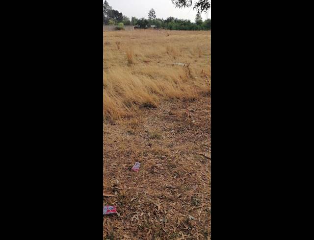 LAND FOR SALE IN DE DEUR ESTATES